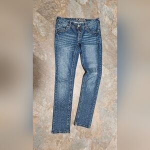 Rue21 Women's 3/4Long Low-Rise Skinny Jeans